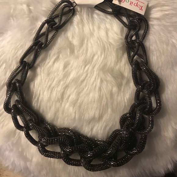 NEVER WORN - Jewelry Set - Picture 4 of 4